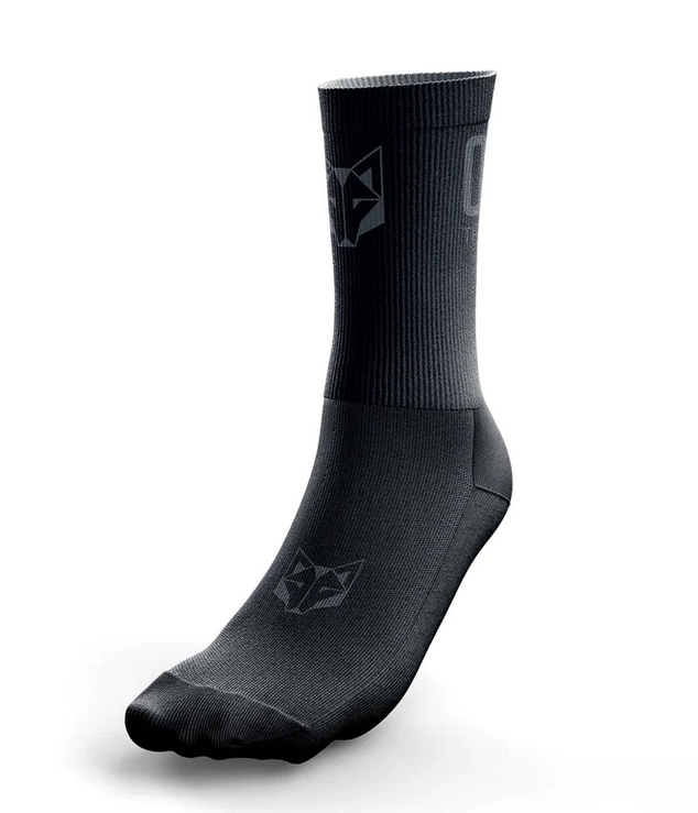 Schwarze Multisport-Socken (L-XL), Schnitt mittellang